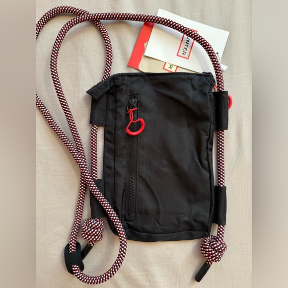 Hunter Travel Ripstop Phone Pouch - Picture 8 of 12